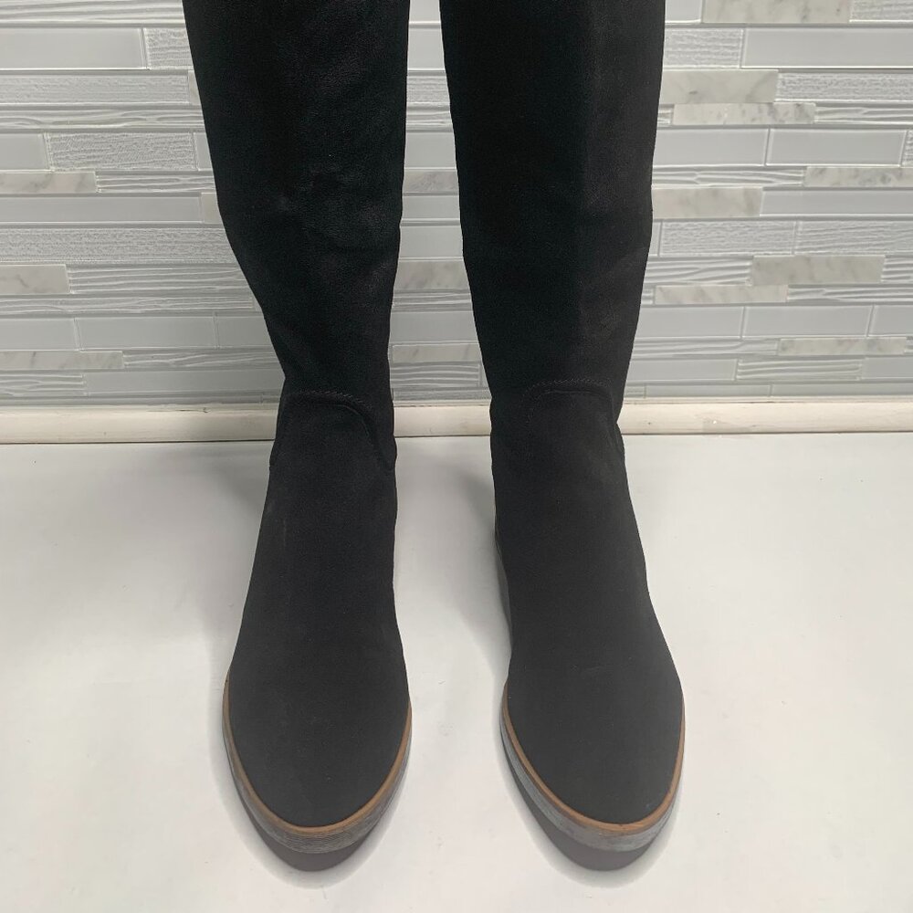 Modern Vice Black Suede Charm Oily Knee Boots W Back Zipper Enclosure